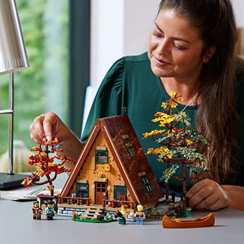 LEGO Ideas A-Frame Cabin 21338 Display Set