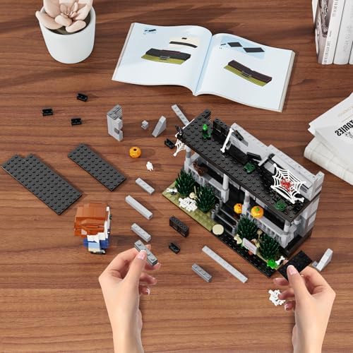 Horror Movie Halloween Figure House Building Block Kit 586 Pieces