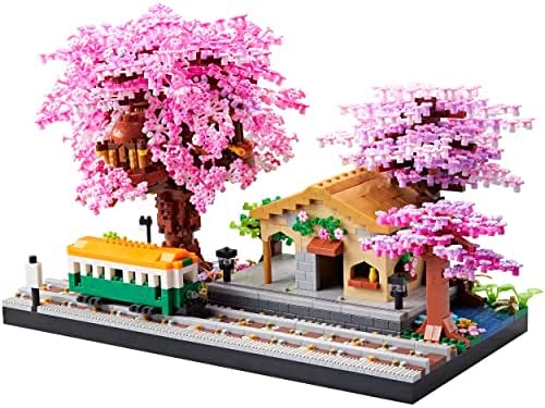 Japanese Cherry Blossom Tree Micro Blocks Building Set with 2 Figures